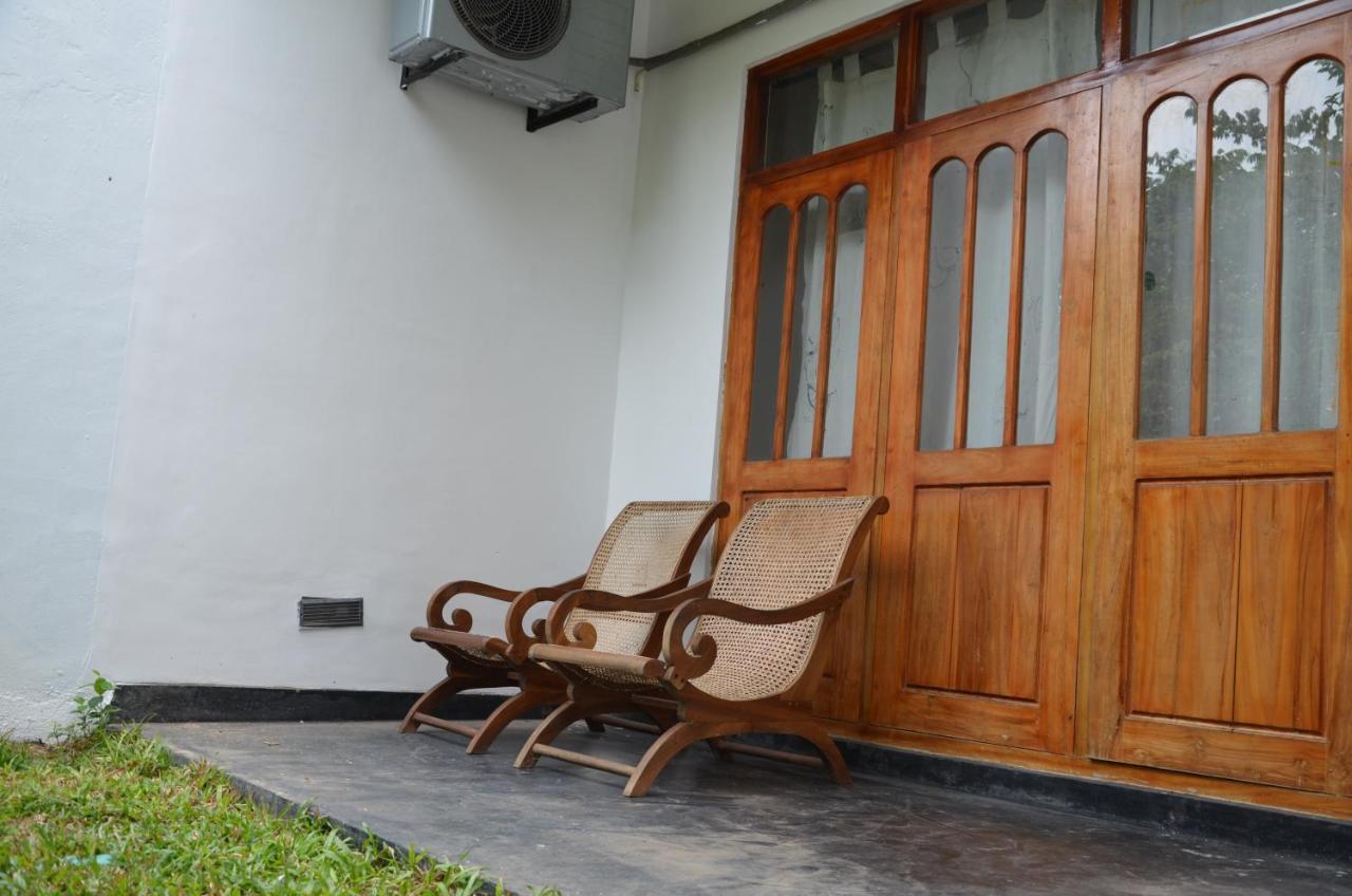 Hotel Milano Grand à Dambulla Extérieur photo